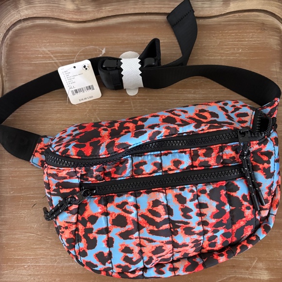 Free People FP Movement Quilted Animal Print Sling Bag NWT - Picture 2 of 5